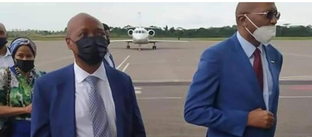 Patrice Motsepe à l'aéroport International de Yaoundé