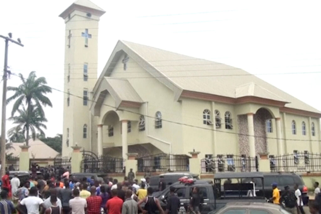 attaque meurtrière l'église catholique Saint-François