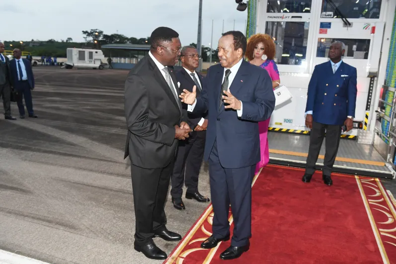 Paul Biya de retour à Yaoundé après un long séjour en Europe