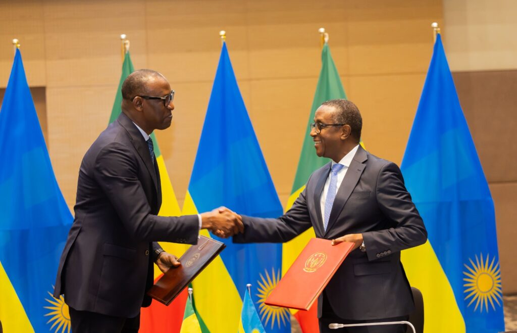 Le Mali et le Rwanda signent des accords de défense et de sécurité lors d’une réunion à Kigali