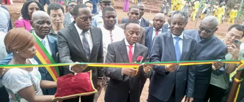 Le Ministre de l’Enseignement Supérieur inaugure un Centre Numérique à l’Université de Yaoundé