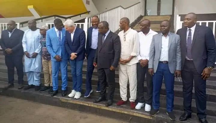 Yaoundé le 13 mai 2024 – La Fécafoot et le nouveau Staff technique dont Marc Brys