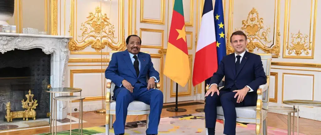 Paul Biya et Emmanuel Macron